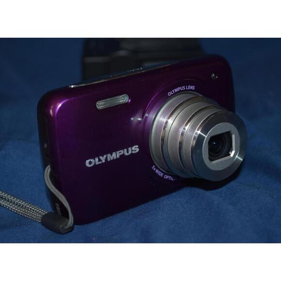 Olympus VH-210 14.0MP Purple Compact Digital Camera with Charger Battery TESTED
